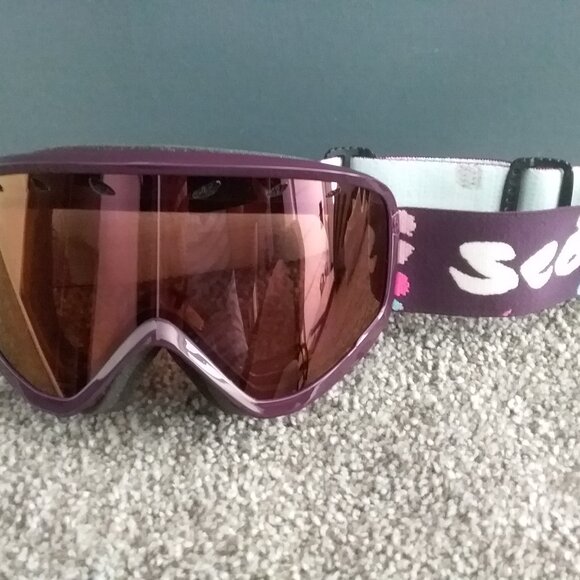 Scott snowboarding/skiing goggles - Picture 2 of 4